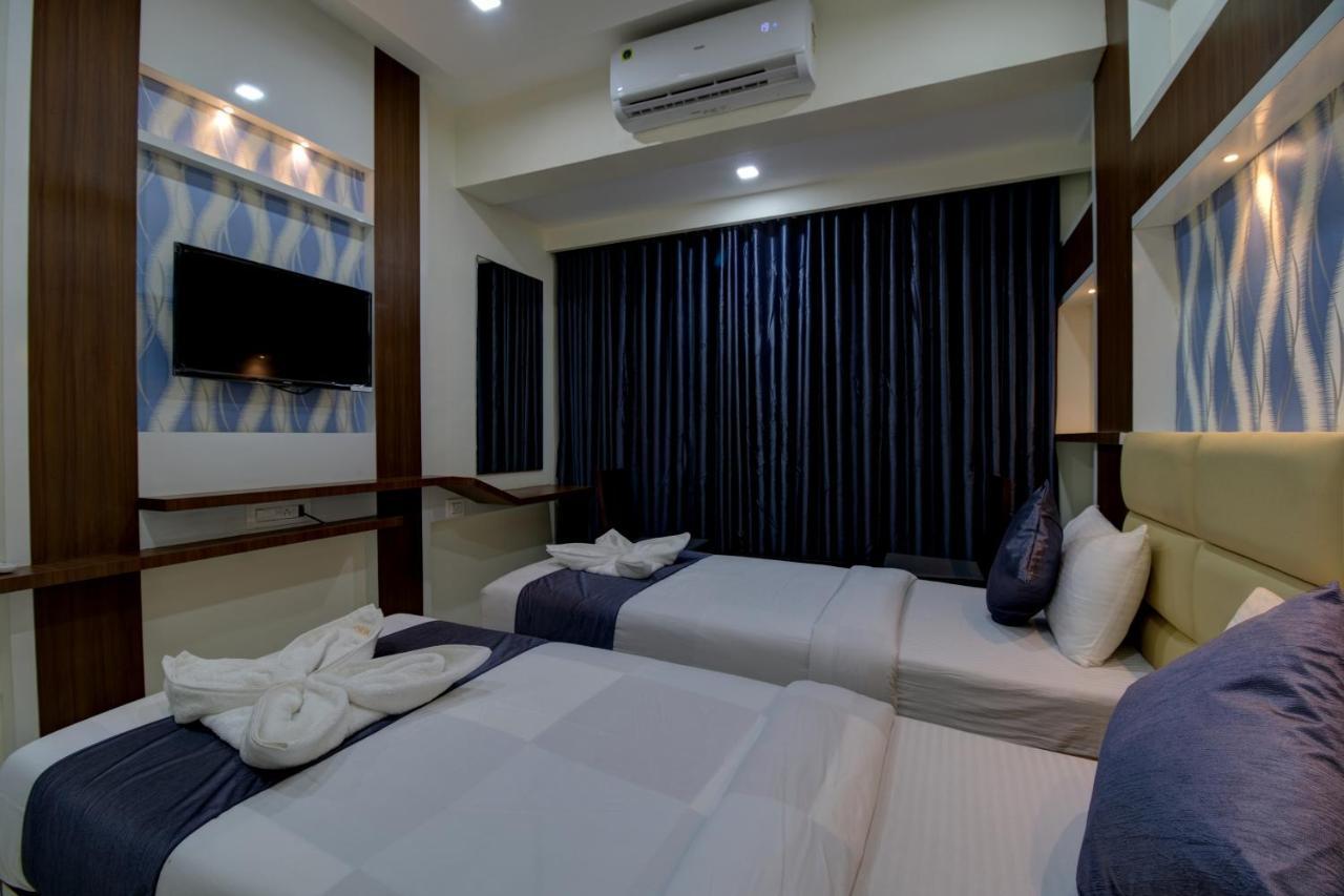 Hotel Mourya Residency Navi Mumbai Ngoại thất bức ảnh